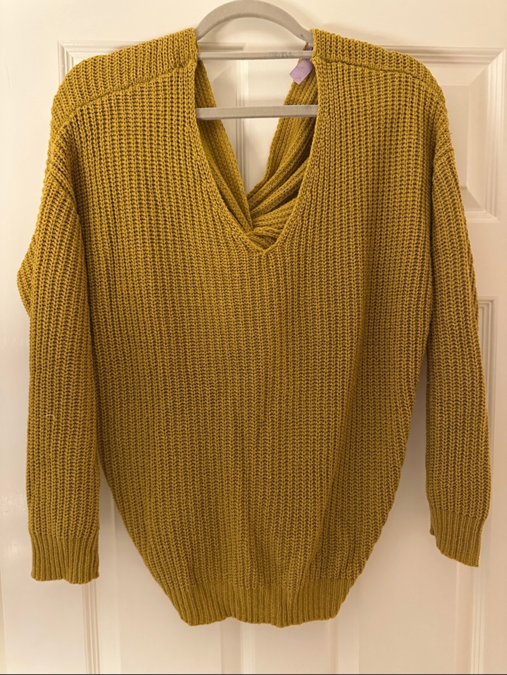 Alya Olive-Mustard V-Neck Chunky Knit Sweater